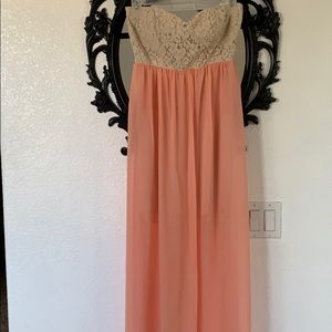 Lace & Peach 🍑 spring dress